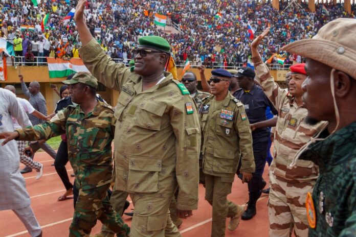 الجزائر تحذر من الخيار العسكري في أزمة النيجر
