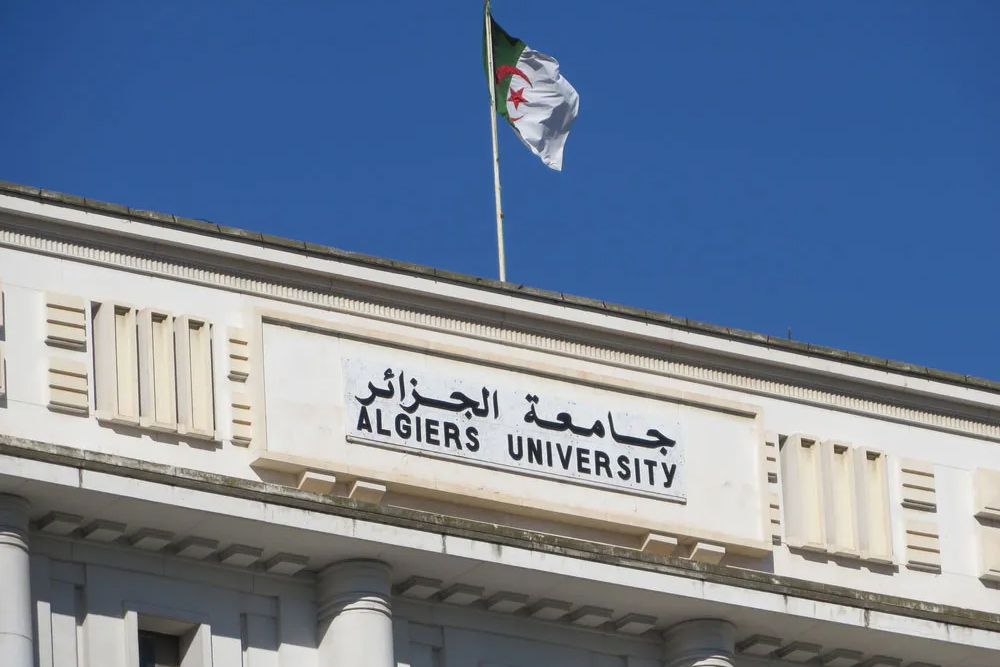 الجامعات الجزائرية أصبحت في مصاف الكبار